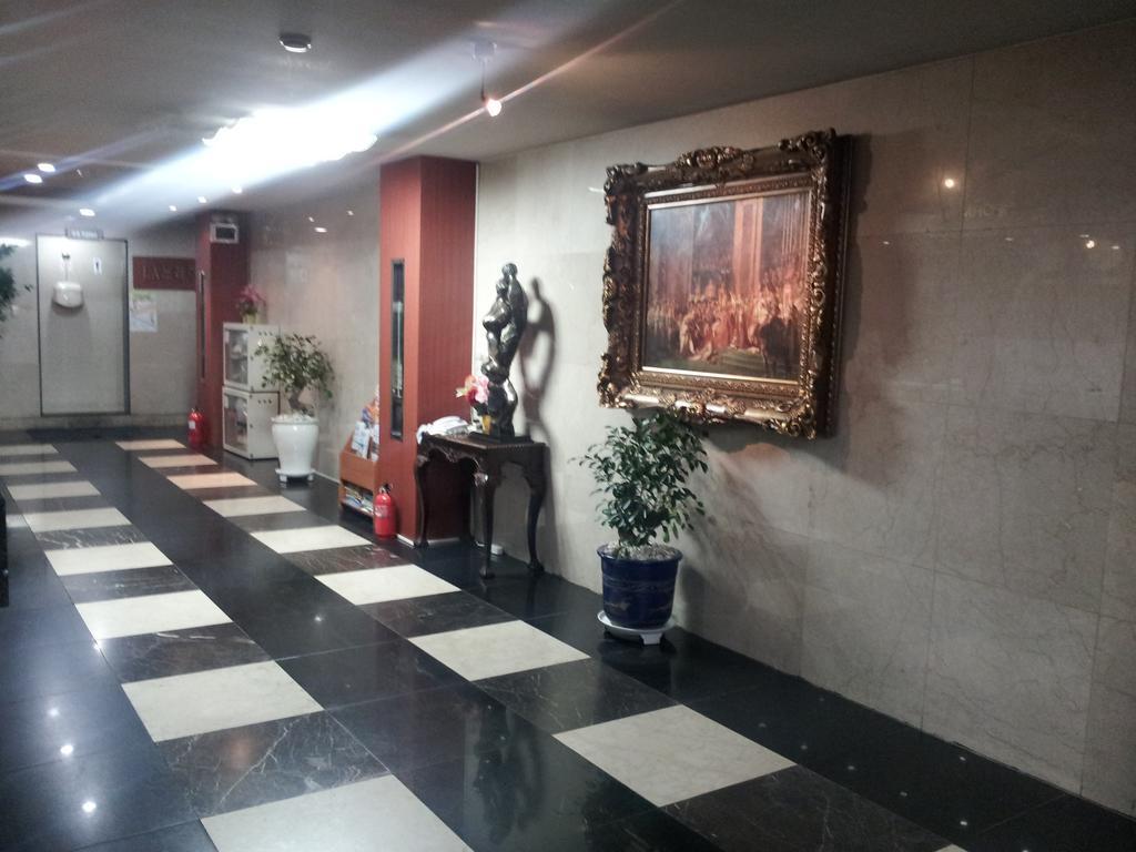 Bali Tourist Hotel Сеул Екстер'єр фото